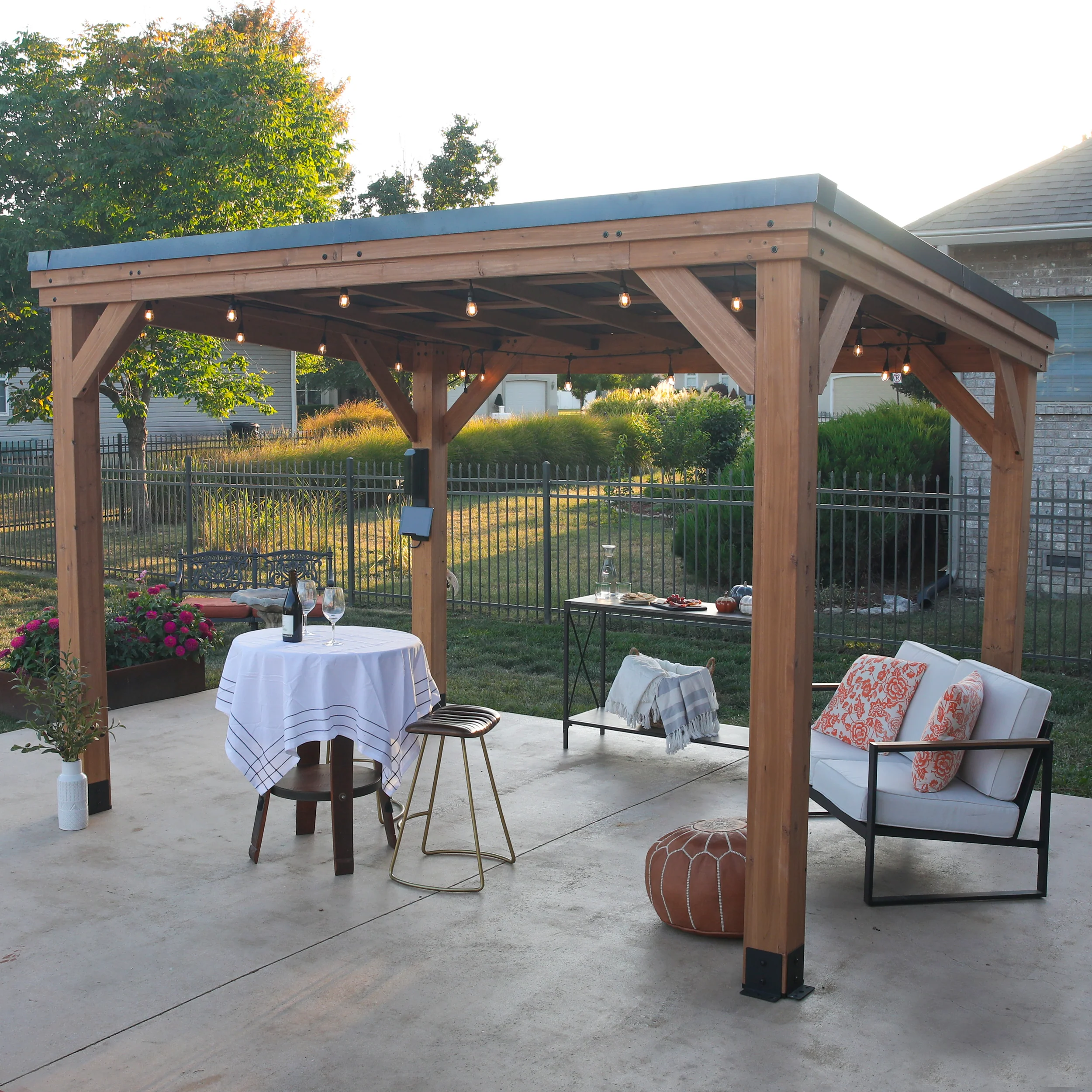 3.7m X 2.9m (12ft x 9.5ft) Arcadia Gazebo - Image 10