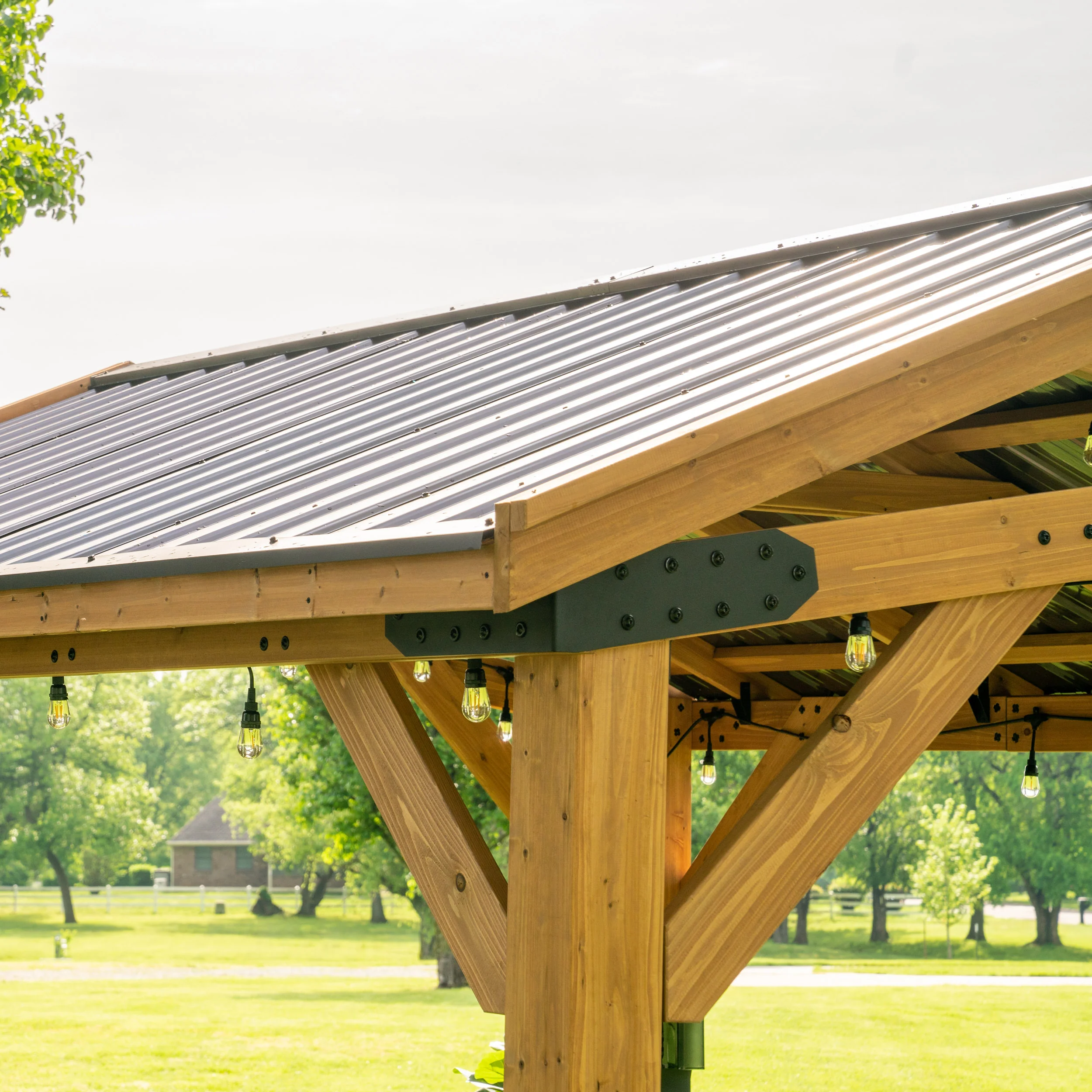 4.4m x 3.1m (14ft x 10ft) Norwood Gazebo - Image 6