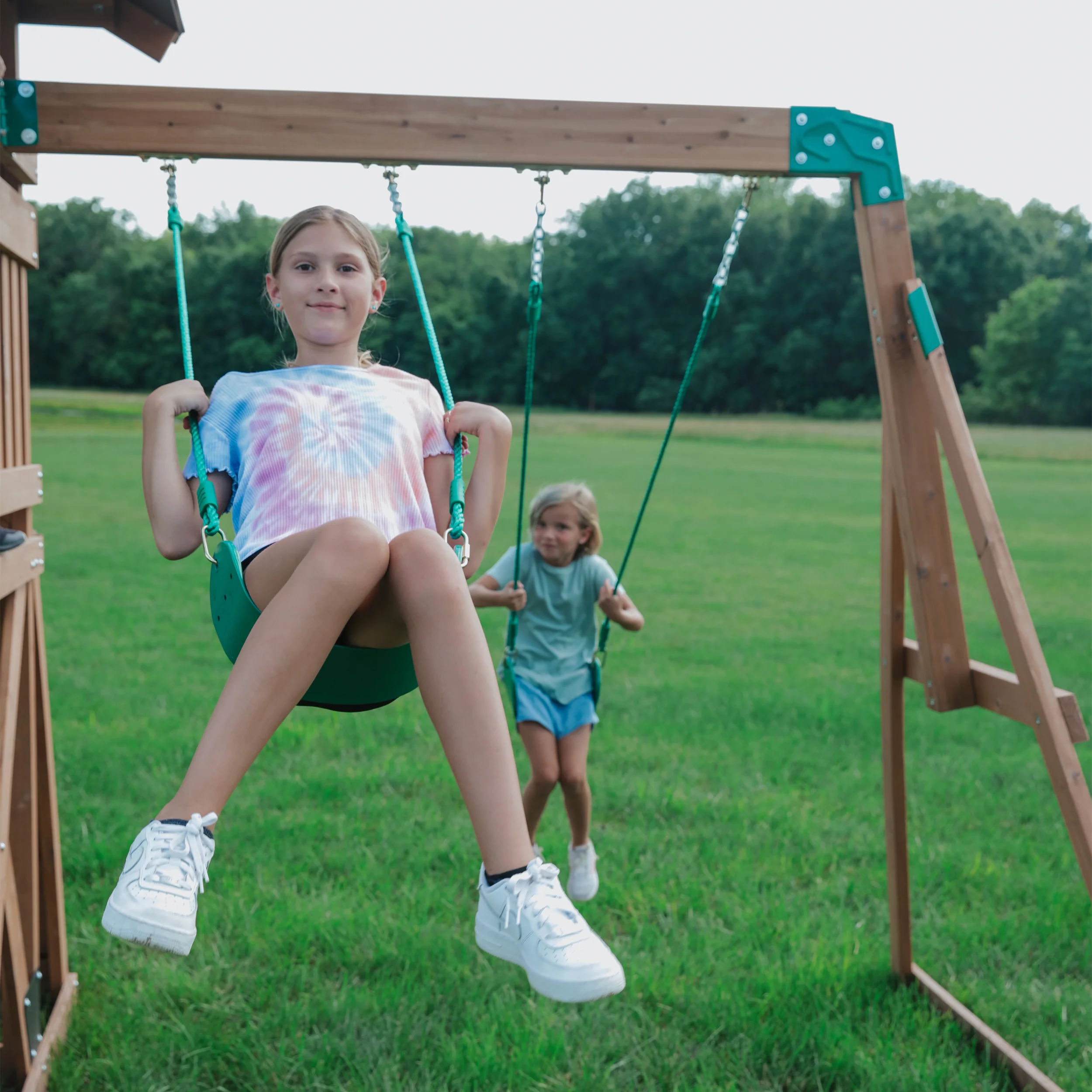 Lightning Ridge Swing Set and Climbing Frame - Image 4