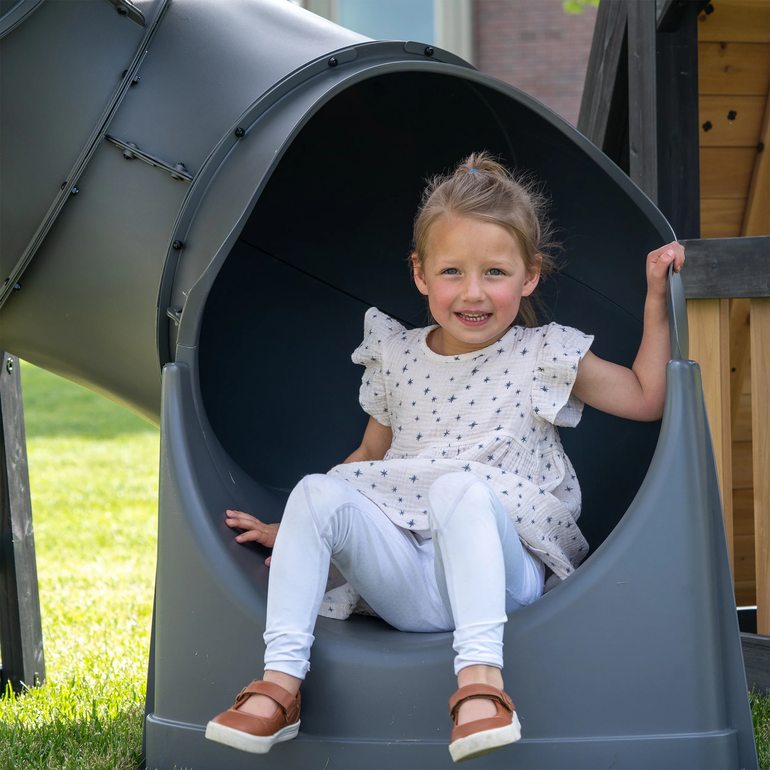Magnolia Falls Swing Set and Climbing Frame - Image 3
